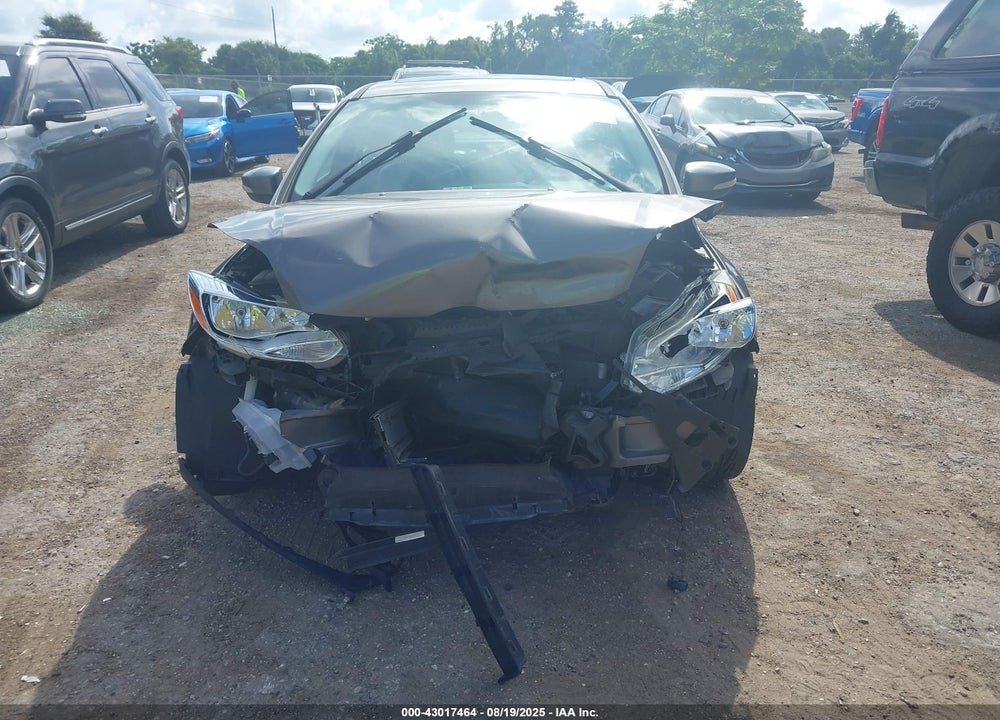 2014 FORD FOCUS VIN: 1FADP3J23EL233221