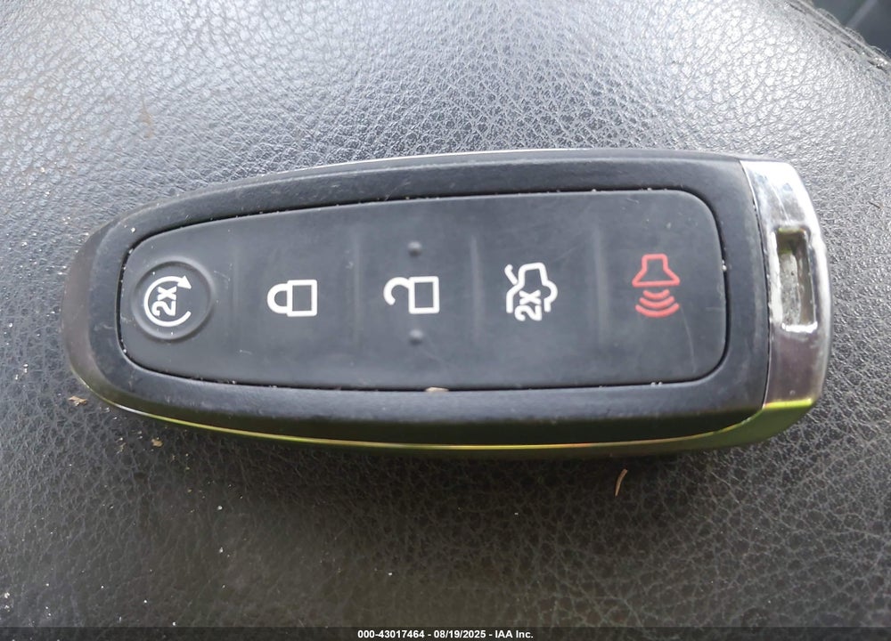 2014 FORD FOCUS VIN: 1FADP3J23EL233221