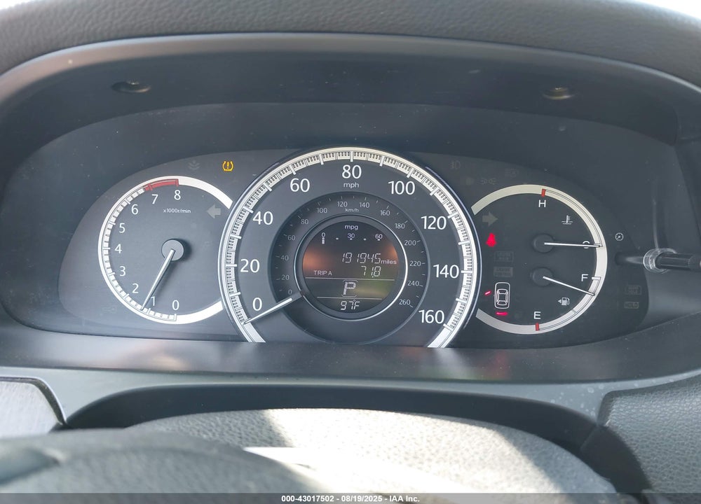 2013 HONDA ACCORD VIN: 1HGCR2F86DA055002