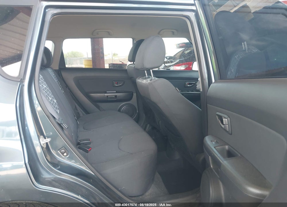 2011 KIA SOUL VIN: KNDJT2A28B7310706