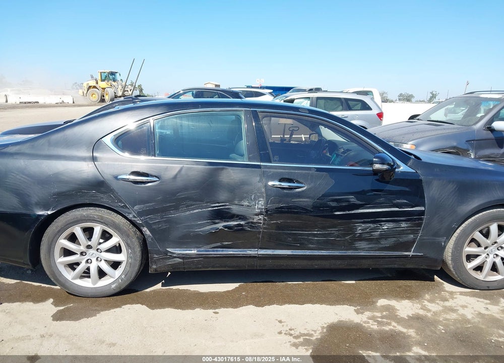 2009 LEXUS LS 460 VIN: JTHBL46F495089881