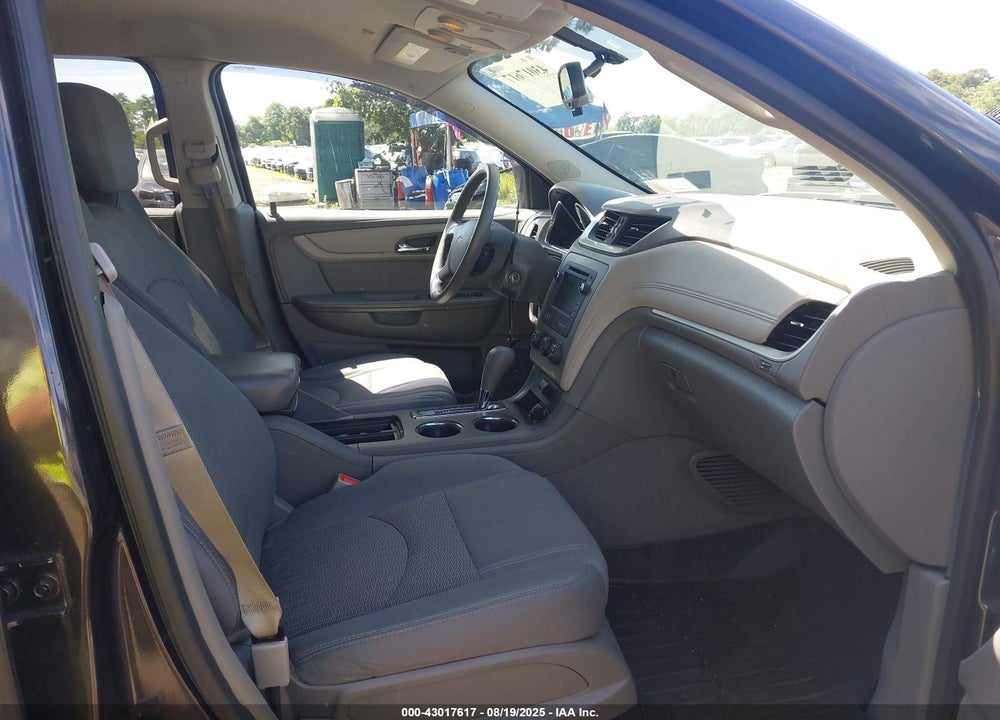 2015 CHEVROLET TRAVERSE VIN: 1GNKVFED0FJ120514