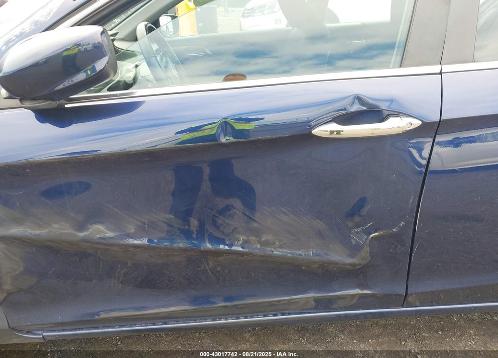 2013 HONDA ACCORD VIN: 1HGCR2F5XDA193177