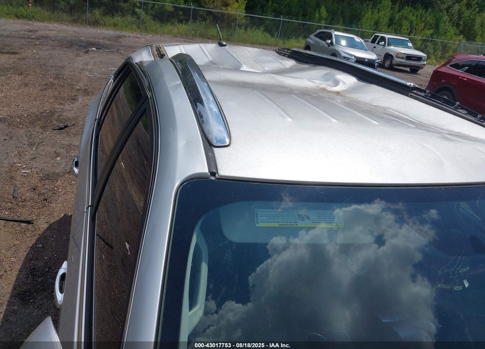 2010 BUICK ENCLAVE VIN: 5GALRCED2AJ169207