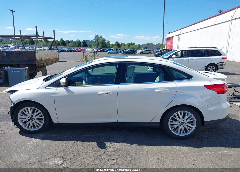 2017 FORD FOCUS VIN: 1FADP3J26HL288170