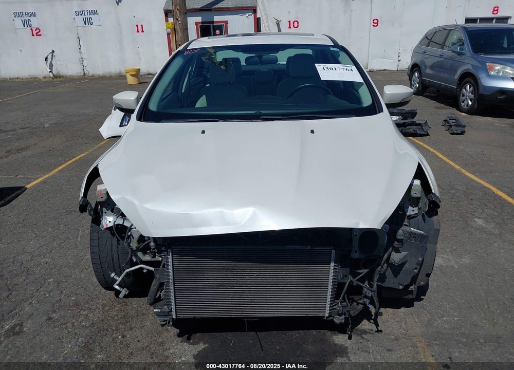 2017 FORD FOCUS VIN: 1FADP3J26HL288170
