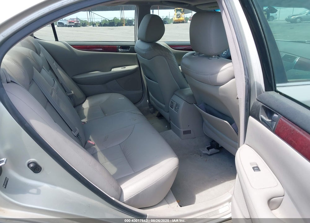 2004 LEXUS ES 330 VIN: JTHBA30G545000586