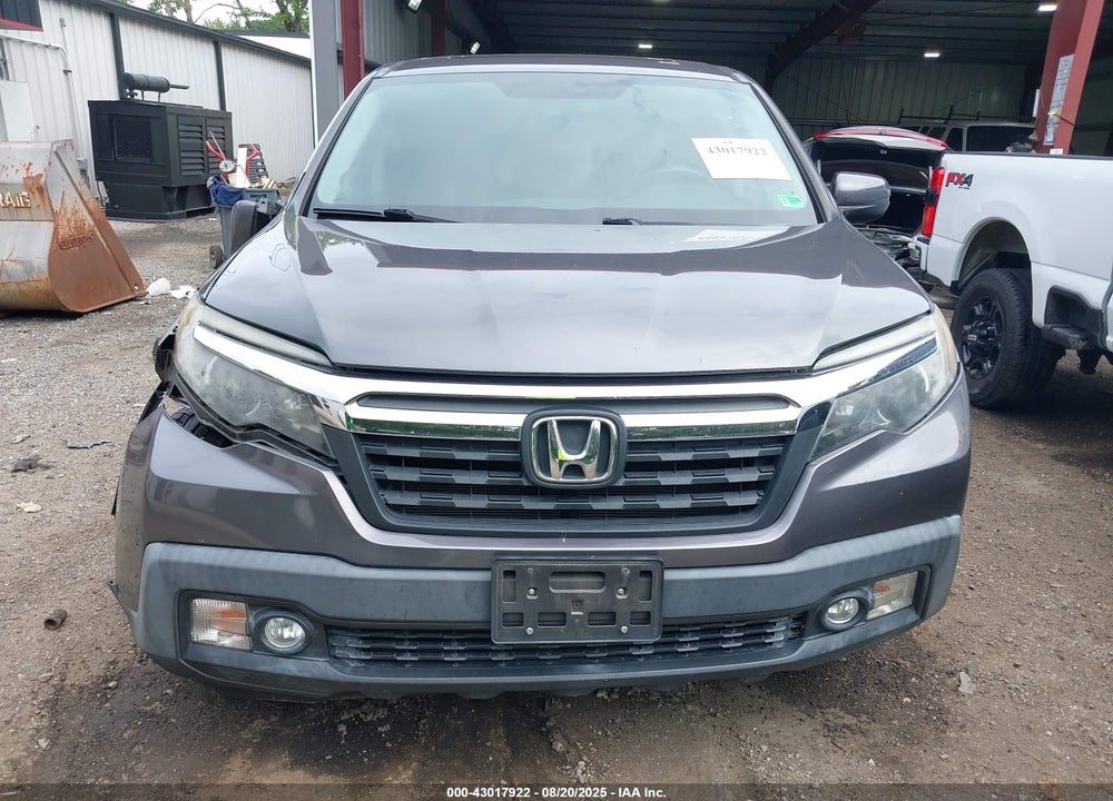 2019 HONDA RIDGELINE RTL-T VIN: 5FPYK3F66KB006066