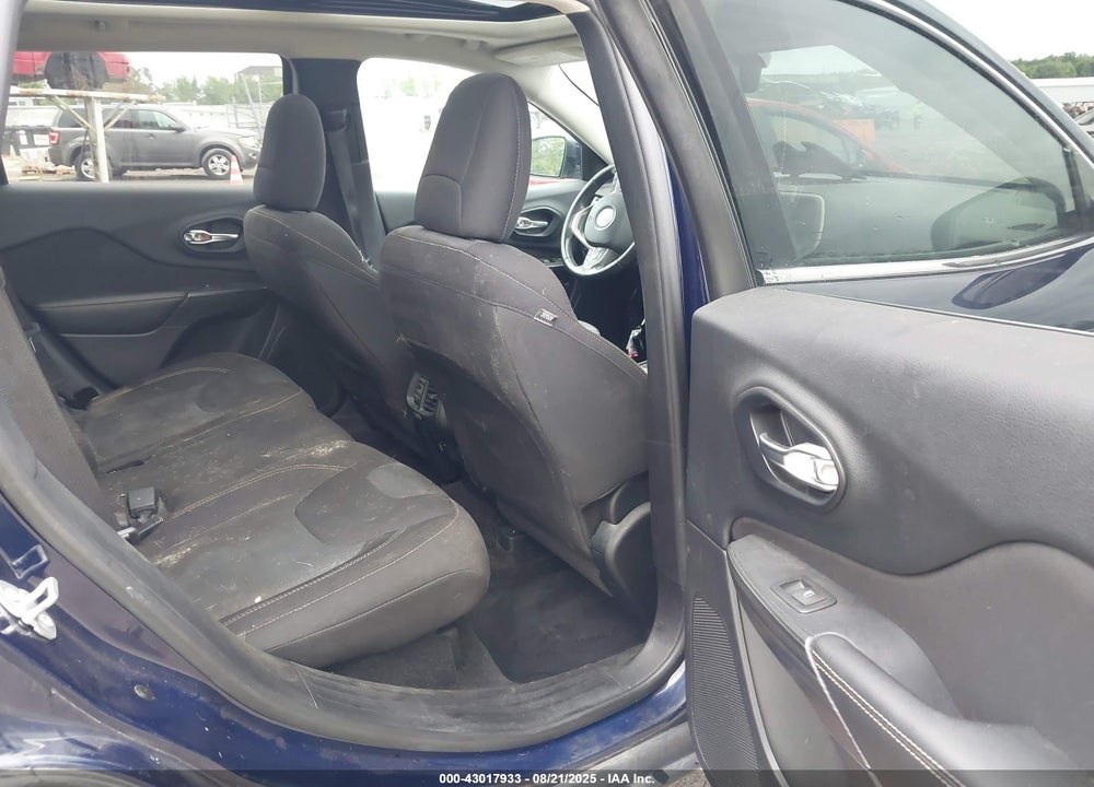 2016 JEEP CHEROKEE VIN: 1C4PJMCB4GW118446