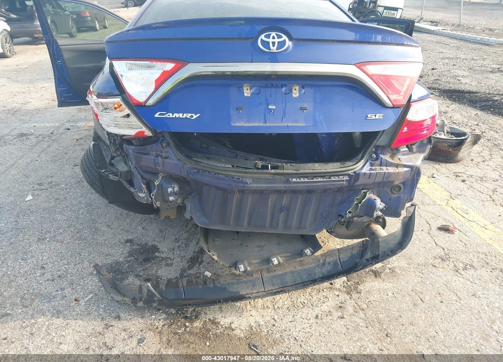 2015 TOYOTA CAMRY SE VIN: 4T1BF1FK3FU872711