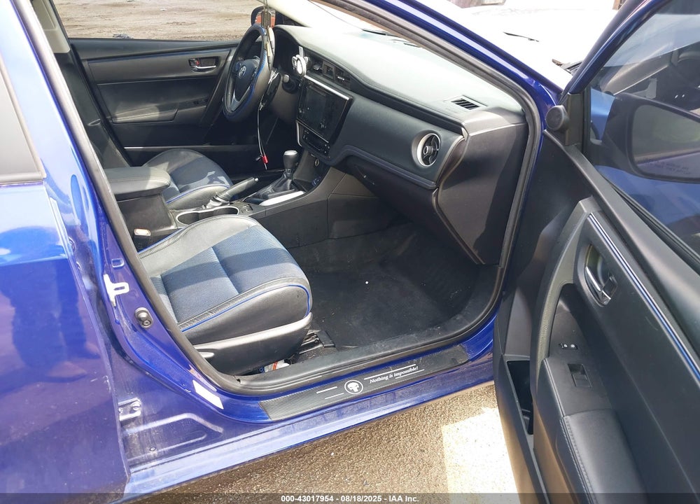 2018 TOYOTA COROLLA VIN: 5YFBURHEXJP806825
