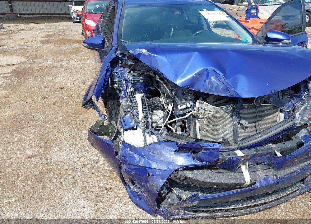 2018 TOYOTA COROLLA VIN: 5YFBURHEXJP806825