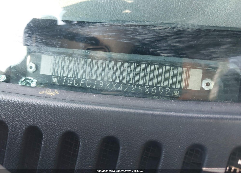 2004 CHEVROLET SILVERADO 1500 WORK TRUCK VIN: 1GCEC19XX4Z258692