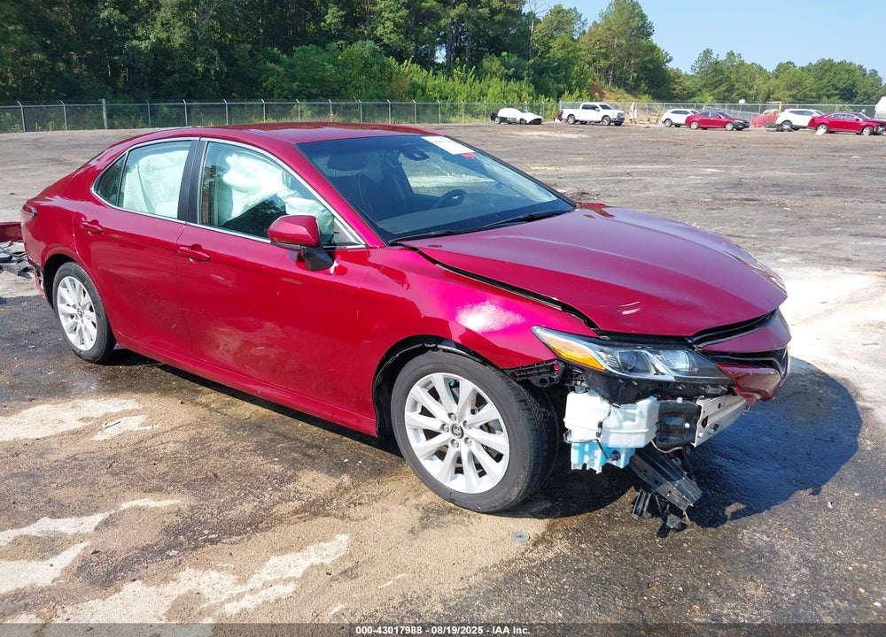 2020 TOYOTA CAMRY LE VIN: 4T1C11AK6LU318875