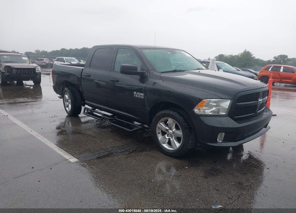2017 RAM 1500 EXPRESS 4X4 5'7 BOX VIN: 1C6RR7KG1HS701363