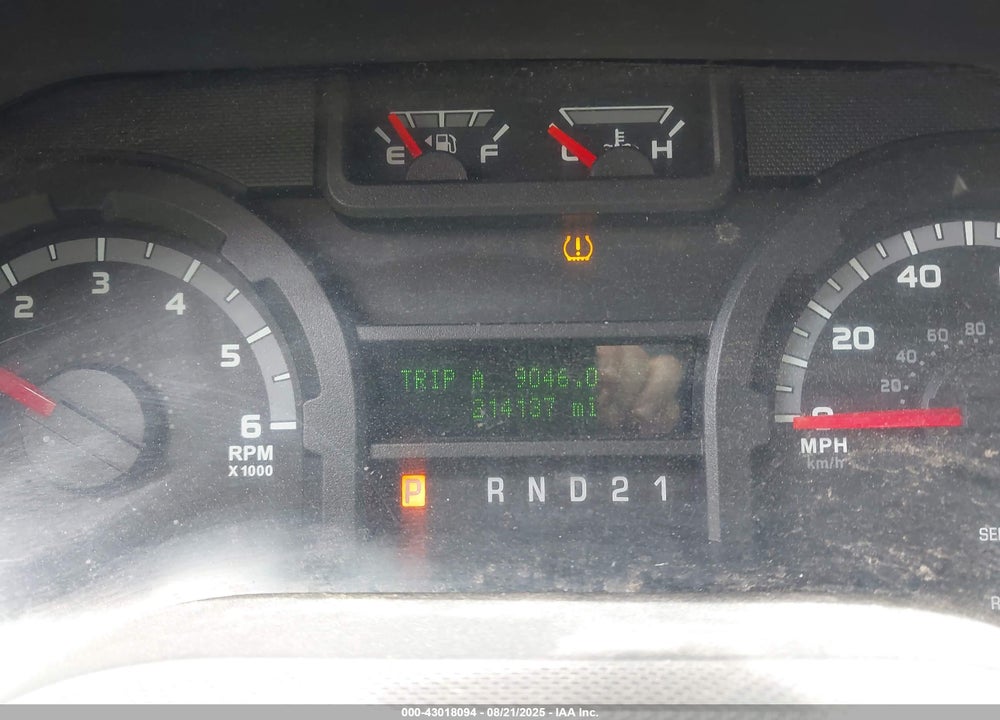 2011 FORD E-250 COMMERCIAL VIN: 1FTNE2EL2BDA18534