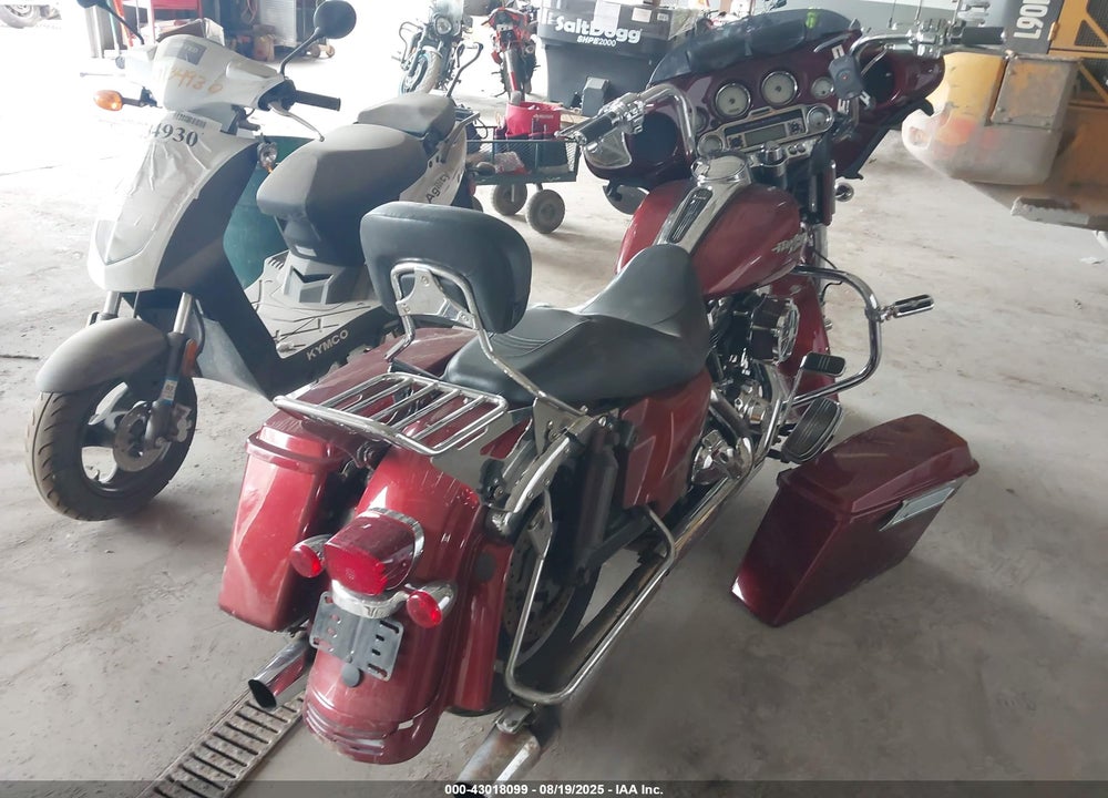 2009 HARLEY-DAVIDSON FLHX VIN: 1HD1KB4169Y663406