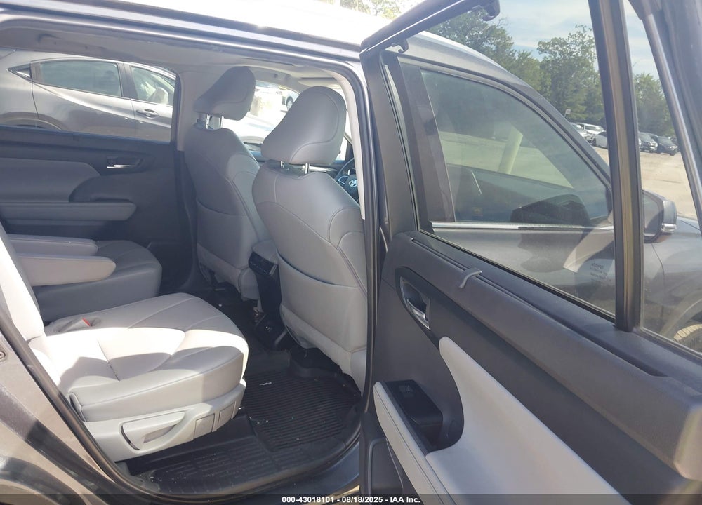 2020 TOYOTA HIGHLANDER VIN: 5TDGZRBH4LS029675