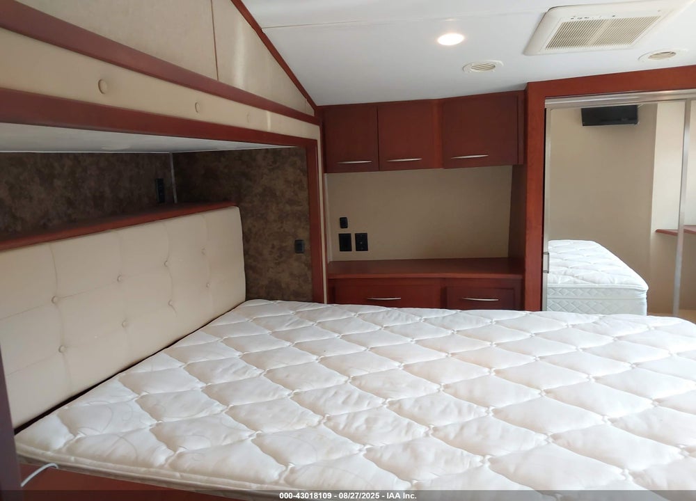 2008 TRAILER DOMANI 5TH WHEEL TRAVEL VIN: 16F62M3P681M01210