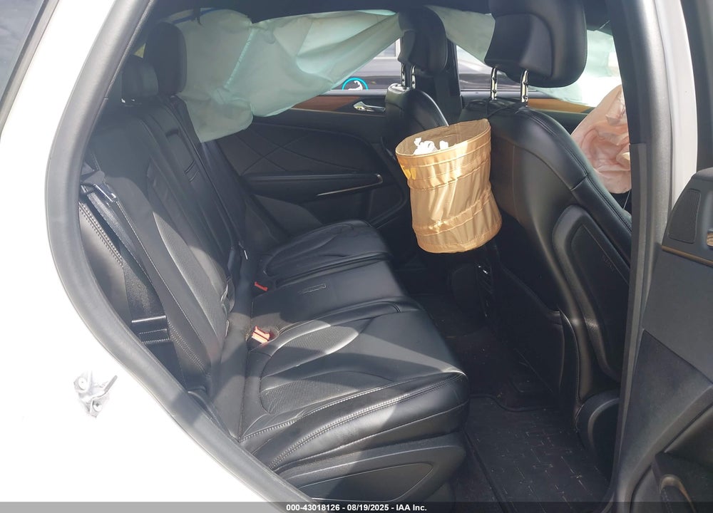 2019 LINCOLN MKC VIN: 5LMCJ2D94KUL03236