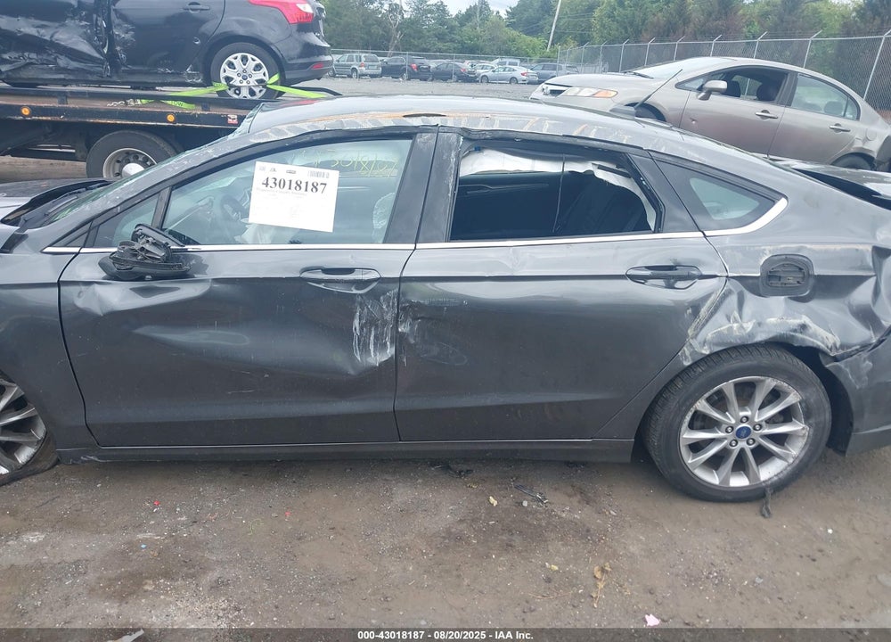 2017 FORD FUSION VIN: 3FA6P0HD1HR139004
