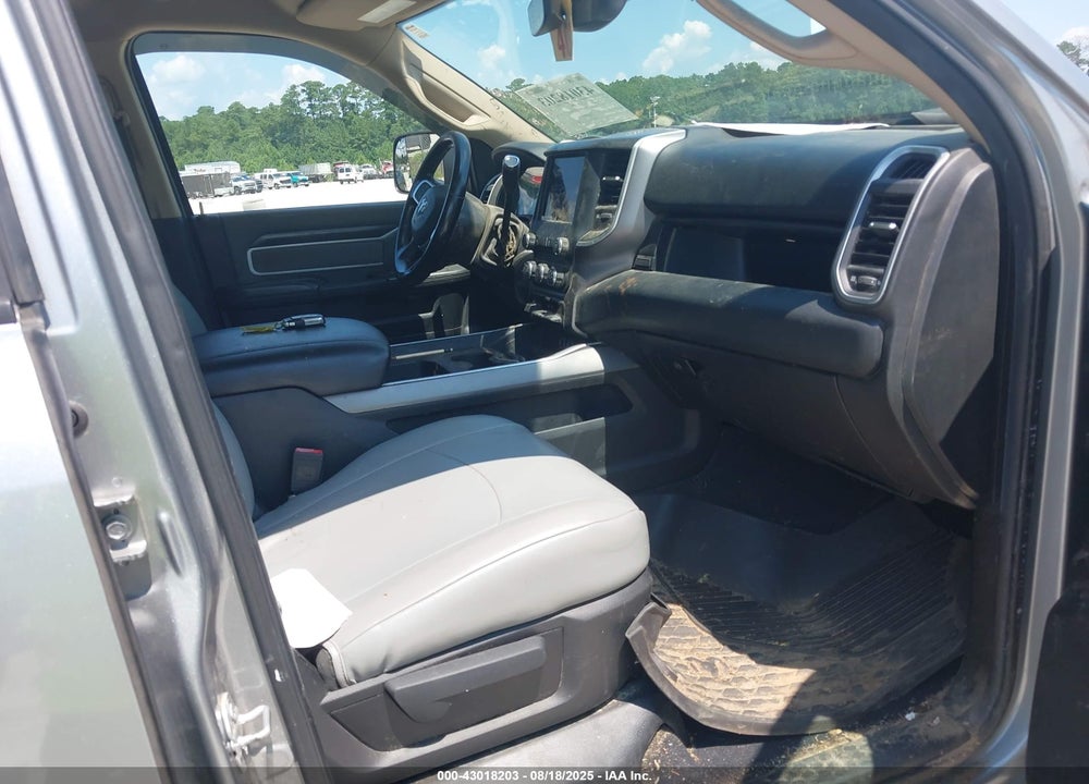 2019 RAM 2500 VIN: 3C6UR5DL4KG713272