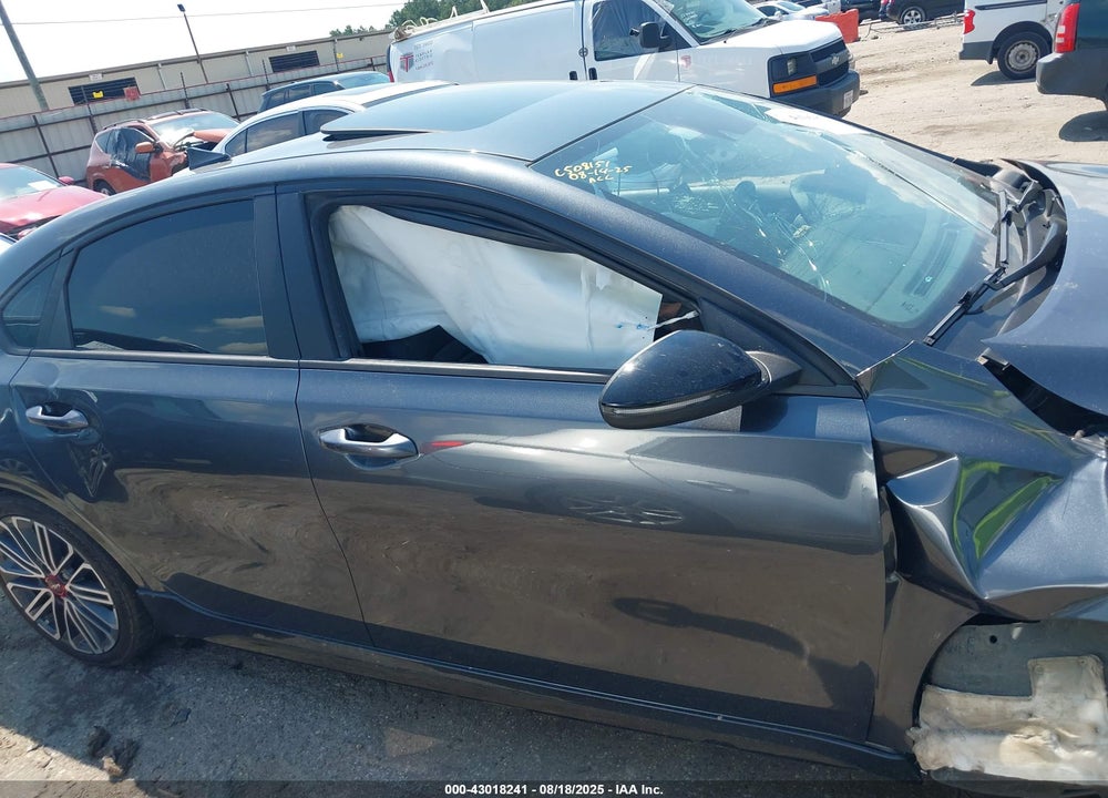 2024 KIA FORTE GT VIN: 3KPF44AC6RE716856