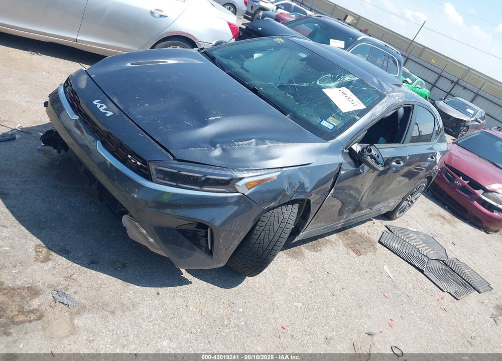 2024 KIA FORTE GT VIN: 3KPF44AC6RE716856