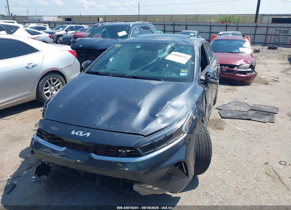 2024 KIA FORTE GT VIN: 3KPF44AC6RE716856