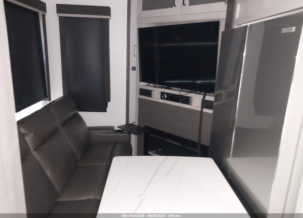 2025 KEYSTONE RV 373 VIN: 4YDFFZS29SF810042