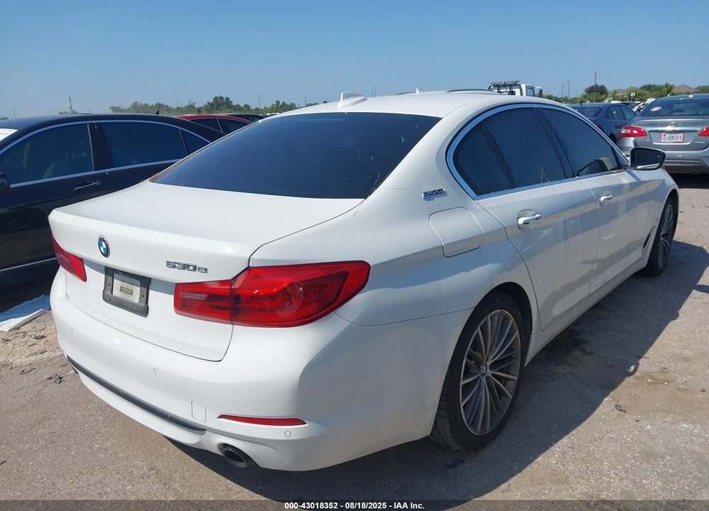 2018 BMW 5 SERIES VIN: WBAJA9C51JB252629