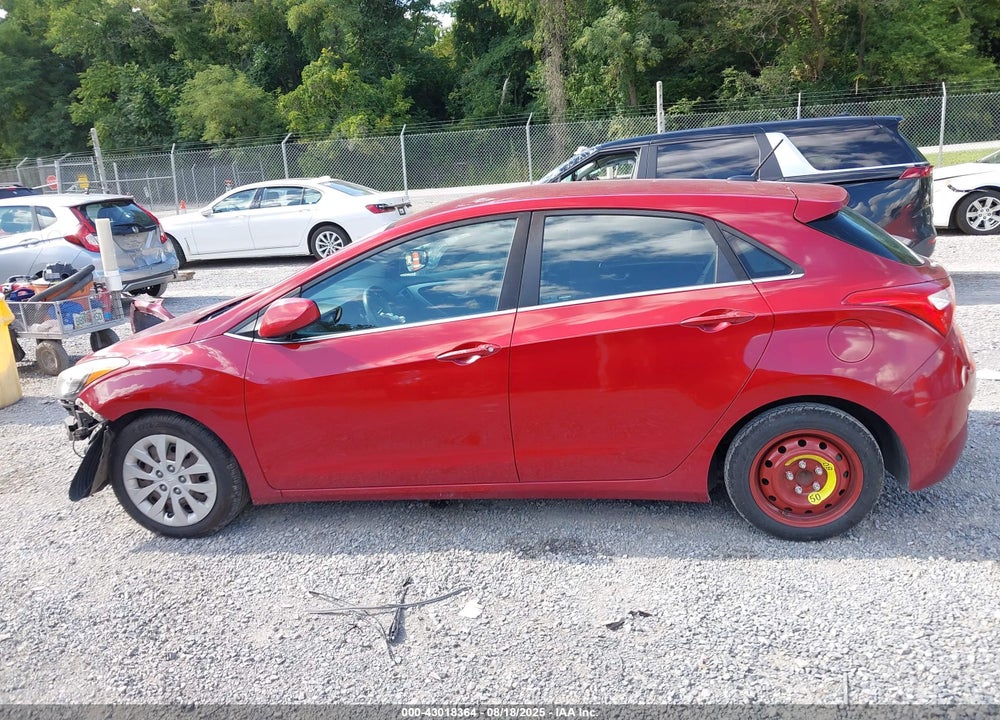 2017 HYUNDAI ELANTRA GT VIN: KMHD35LH8HU349950
