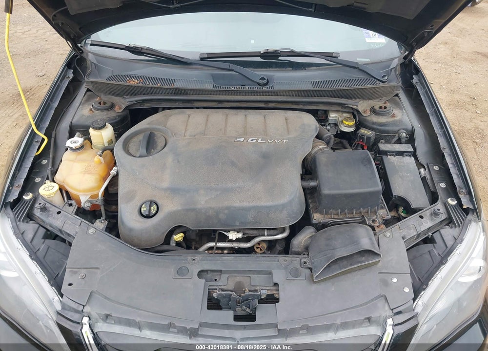 2013 CHRYSLER 200 VIN: 1C3CCBBG2DN743735