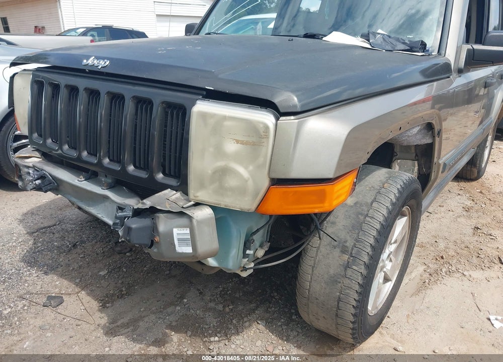 2006 JEEP COMMANDER VIN: 1J8HH48N86C142132