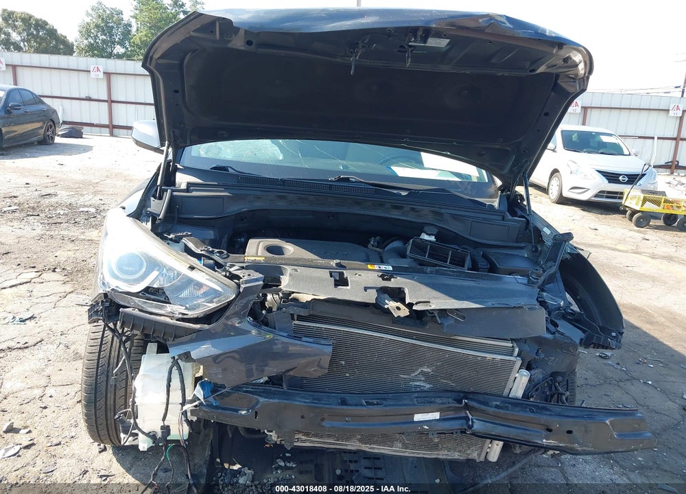 2017 HYUNDAI SANTA FE VIN: 5XYZU3LB1HG383513