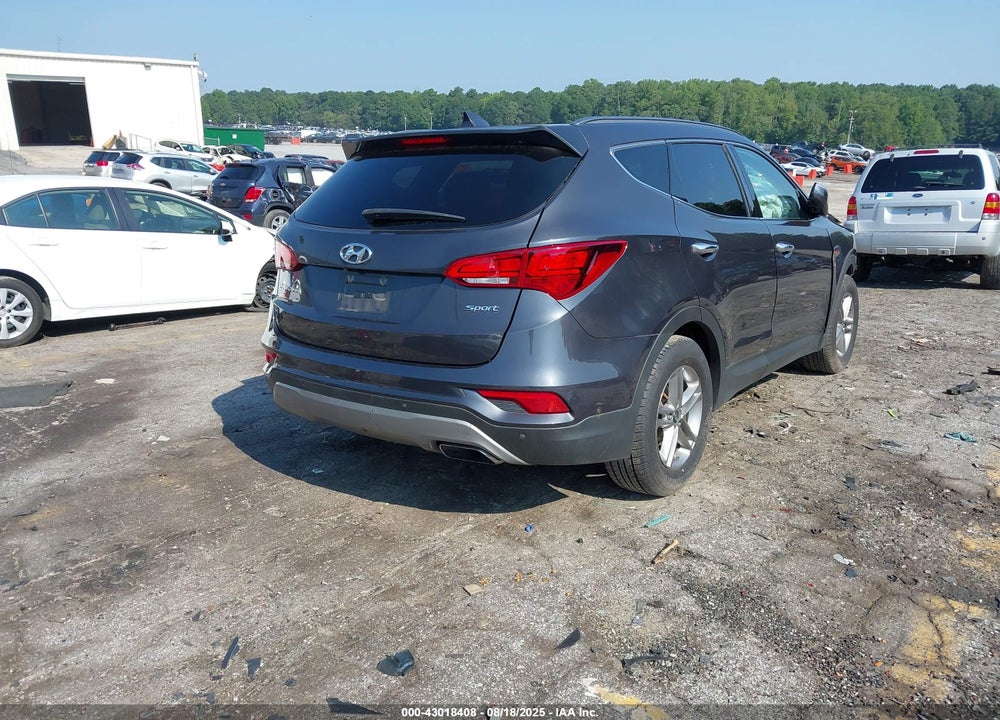 2017 HYUNDAI SANTA FE VIN: 5XYZU3LB1HG383513