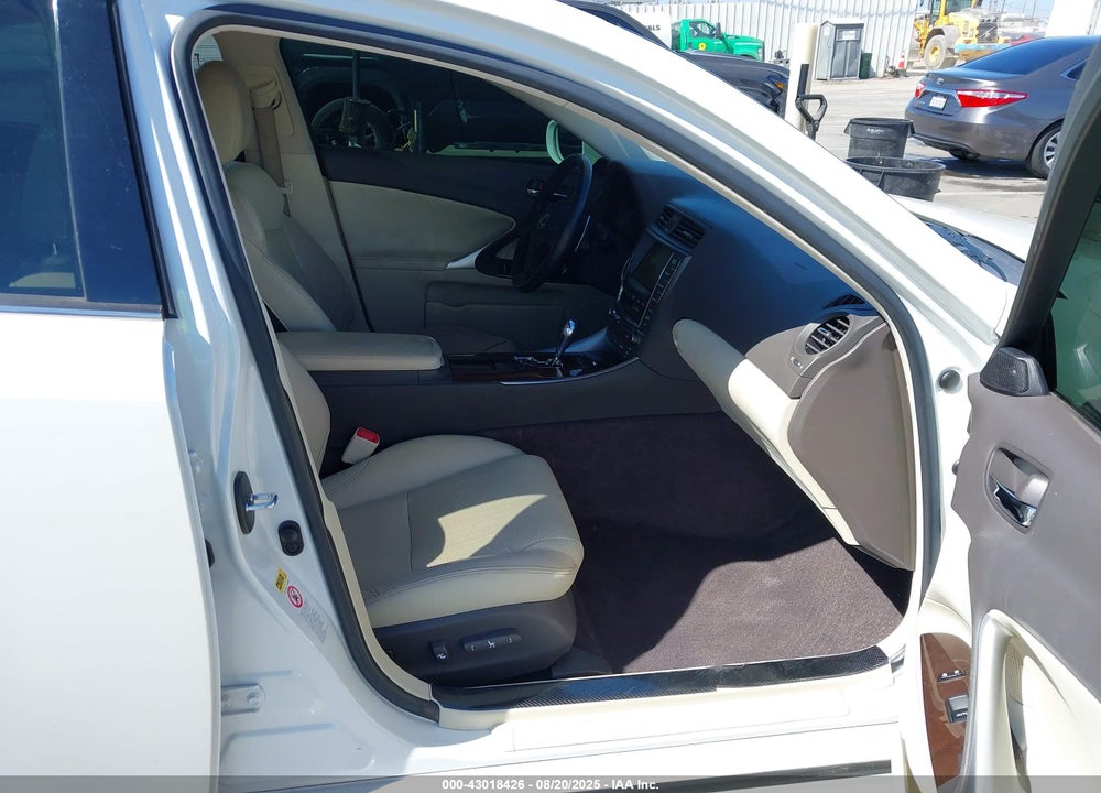 2010 LEXUS IS 250 VIN: JTHBF5C20A5123804