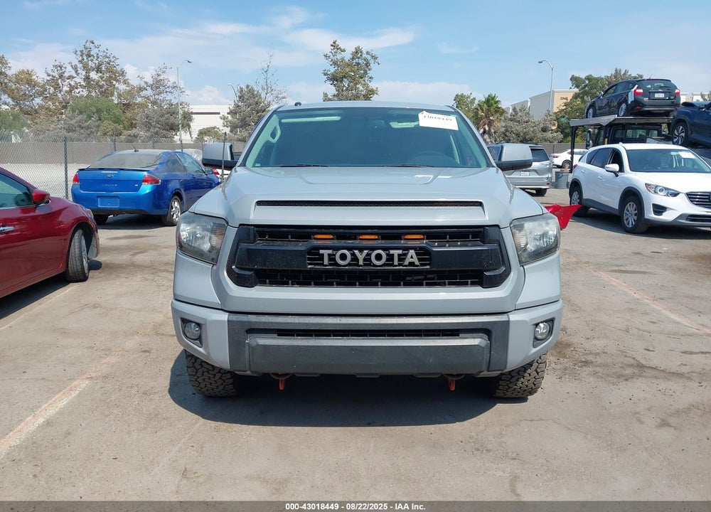 2017 TOYOTA TUNDRA TRD PRO 5.7L V8 VIN: 5TFDY5F17HX622038