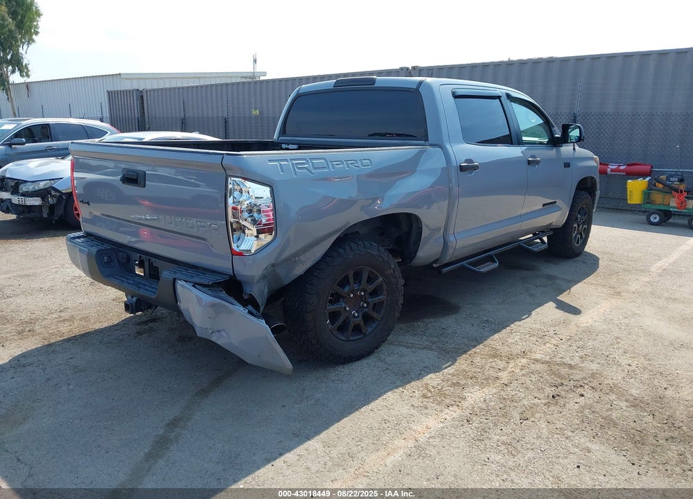 2017 TOYOTA TUNDRA TRD PRO 5.7L V8 VIN: 5TFDY5F17HX622038