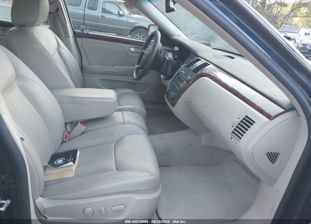 2007 CADILLAC DTS VIN: 1G6KD57Y77U225981