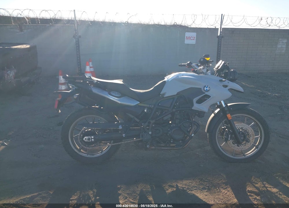 2014 BMW F700 GS VIN: WB10B1105EZF85644