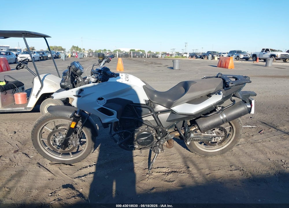 2014 BMW F700 GS VIN: WB10B1105EZF85644