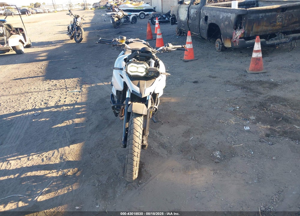2014 BMW F700 GS VIN: WB10B1105EZF85644