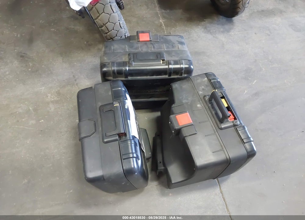 2014 BMW F700 GS VIN: WB10B1105EZF85644