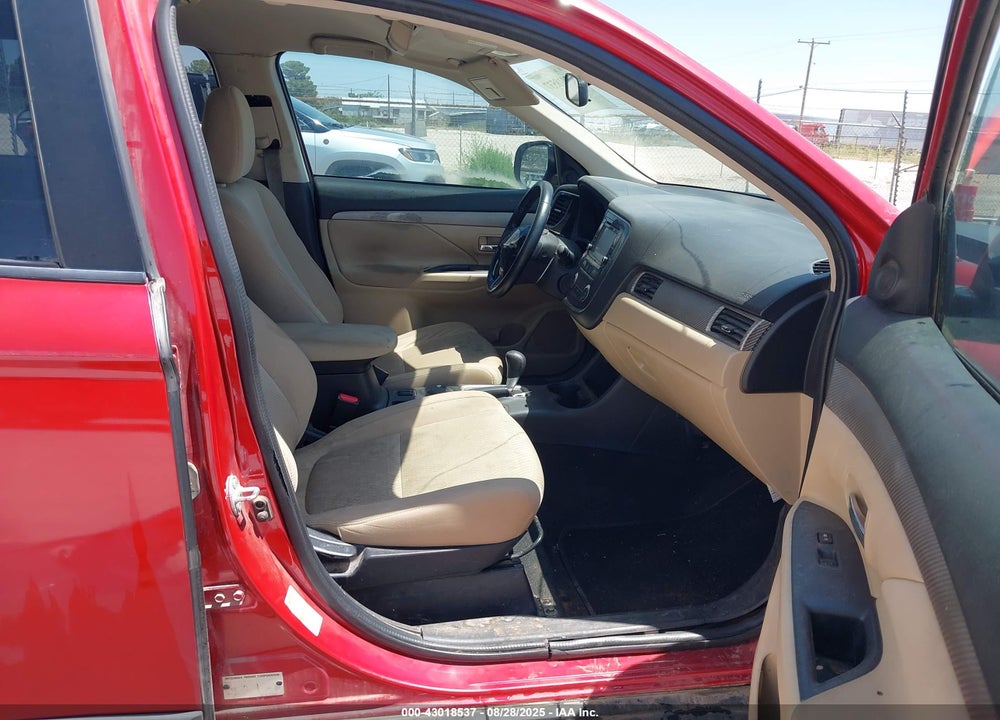 2016 MITSUBISHI OUTLANDER VIN: JA4AD3A34GZ022179