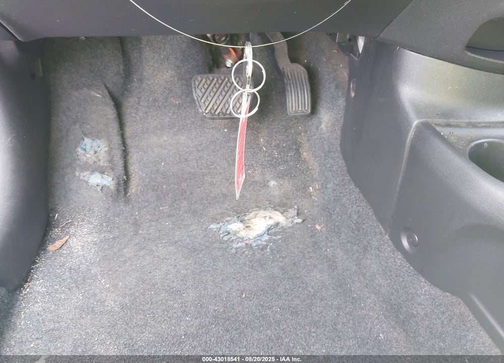 2015 NISSAN VERSA NOTE VIN: 3N1CE2CP2FL427827