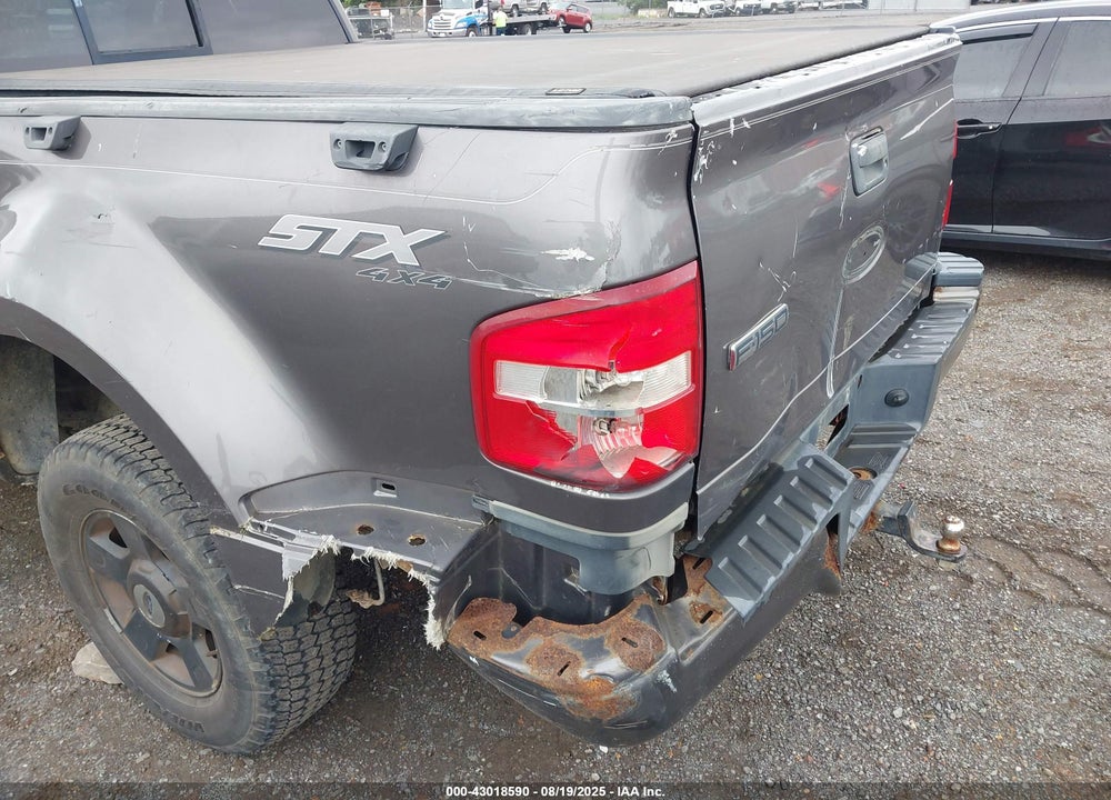 2004 FORD F-150 STX/XLT VIN: 1FTRF04W84KD27907