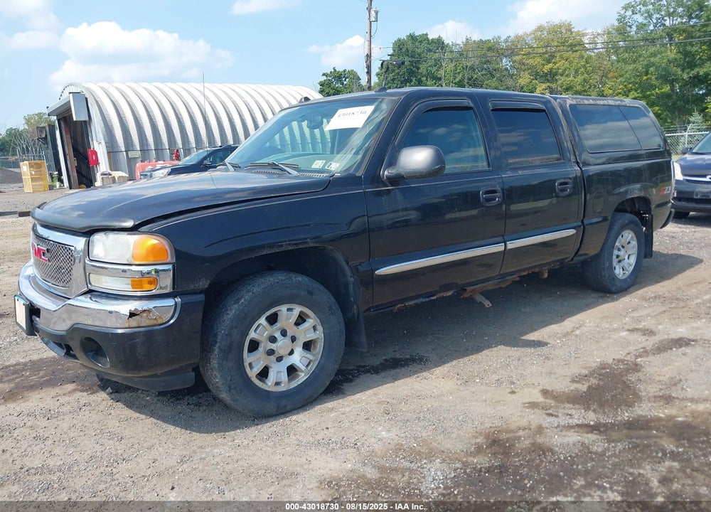 2005 GMC SIERRA 1500 SLT VIN: 2GTEK13T751359501