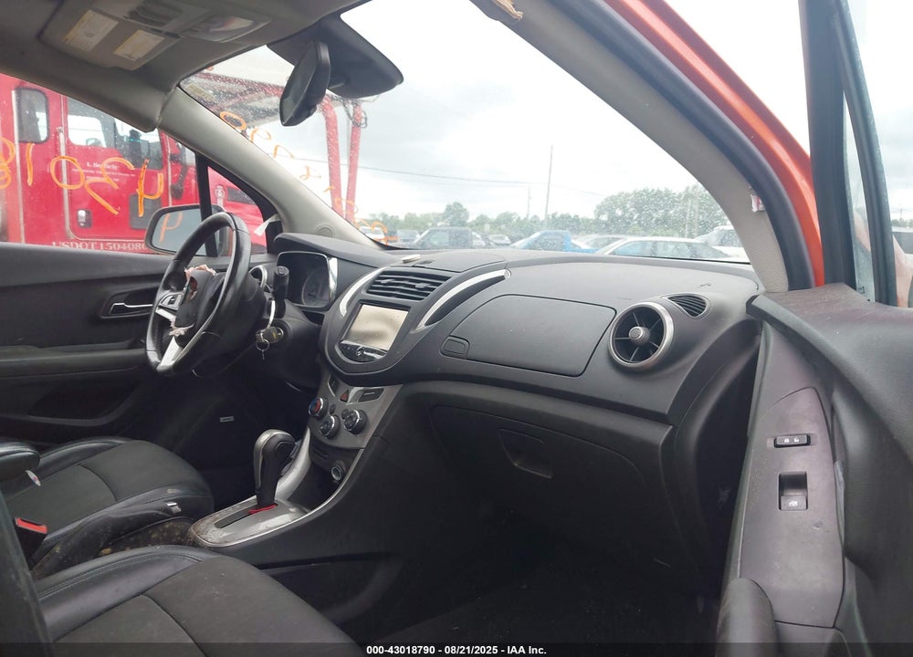 2016 CHEVROLET TRAX LT VIN: KL7CJLSB0GB605092
