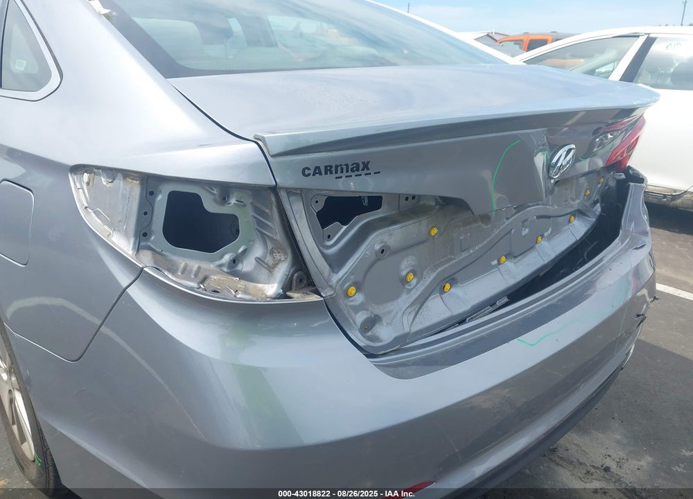 2016 HYUNDAI SONATA VIN: 5NPE24AF9GH364098